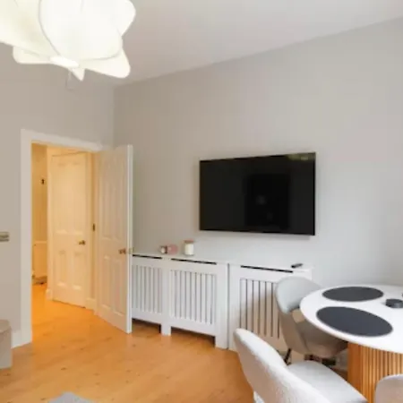 Cosy Stylish Flat - Pass The Keys Appartement *