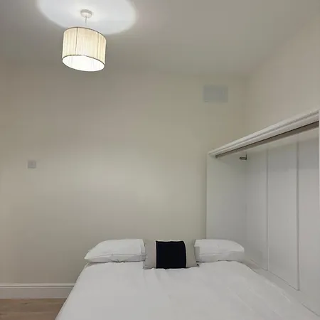 Lägenhet Castle Flat In Edinburg