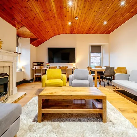 Percys Place Sleep 11, 15 Minute To Centre Free Parking * Edimburgo