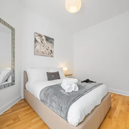 公寓 Modern Holyrood 1 Bedroom -