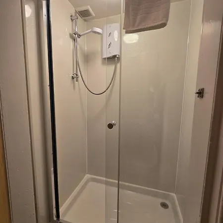 Comfy Semi-central Near Entertainment Park דירה *