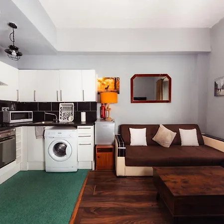 Apartamento Calm, Cosy & Near Meadows 10