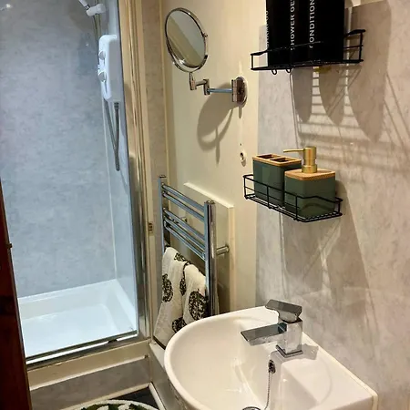 Apartment Lovely Quiet Flat Near Centre *