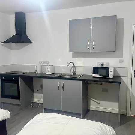 Apartment Cozy Dudley City Studio With 2 Single Beds