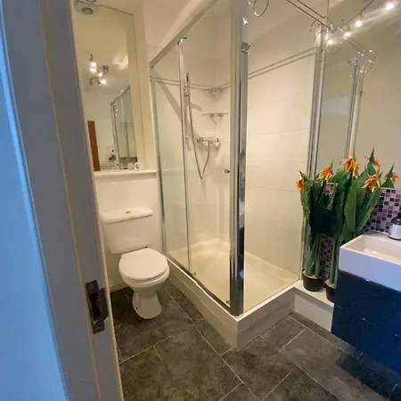 公寓 Modern Two Bedroom 爱丁堡