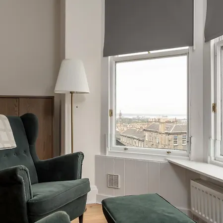 Elegant 2-bedroom In New Town Near Princes Street Apartamento