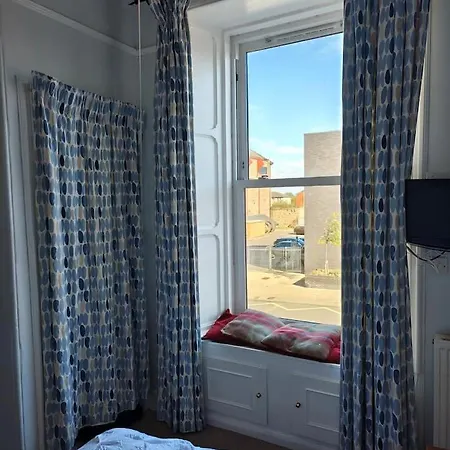 Charming Flat For Couples & Families * אדינבורו