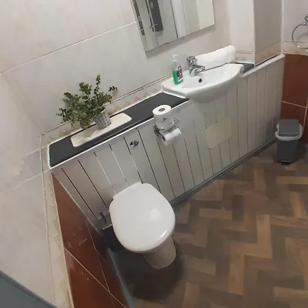 Warm By Meadows 7 アパート *