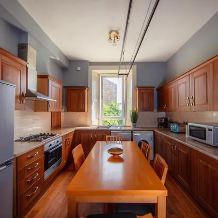 Cosy And Comfortable By Meadows Apartment Edinburgh