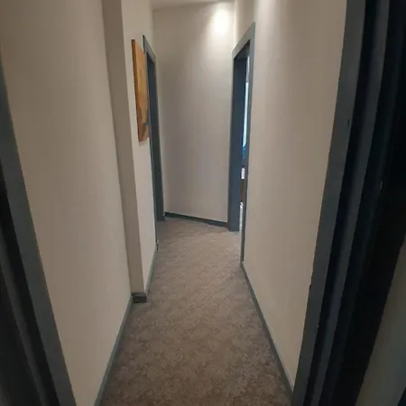 Lovely By Royal Mile Apartment *