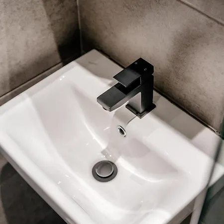 דירה Milton's Place Sleeps 5, 10 Minutes Walk To Royal Mile