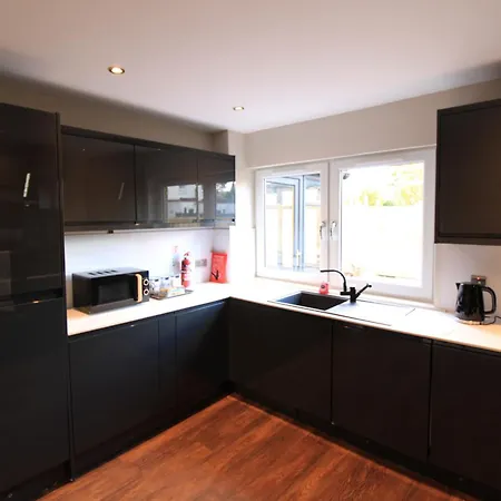 West Luxury 5 Bedroom * Edimburgo