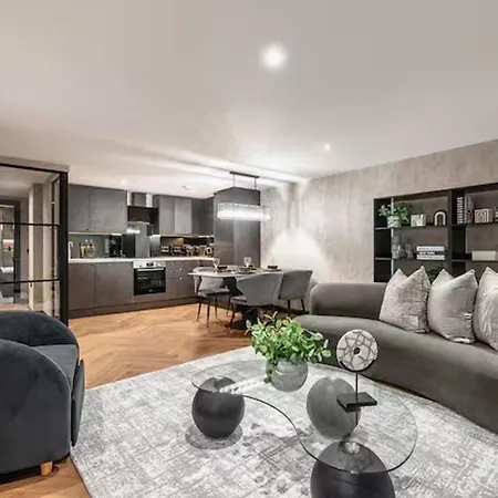 Near Transport - Fireplace - Wifi - Sleeps 2 דירה אדינבורו