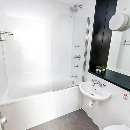 Joivy Meadows Park En-suite Apartament