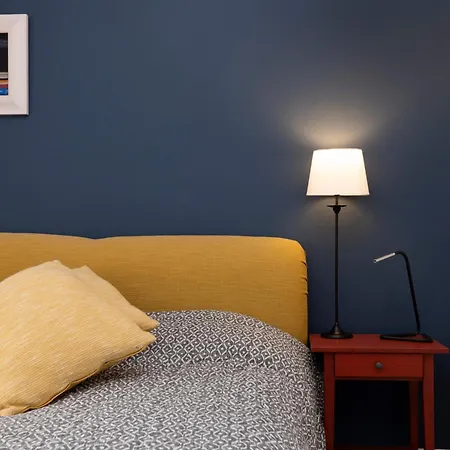 Chic 1-bedroom In New Town