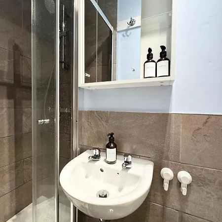 Stylish Flat In Historic Centre *