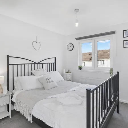アパート Cozy 2br With Car Parking *