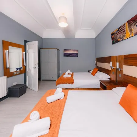 Lovely By Calton Hill * 에든버러