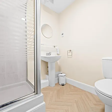 St Clair 2 Bedroom - Leigh, *