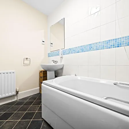 St Clair 2 Bedroom - Leigh, Edimburgo