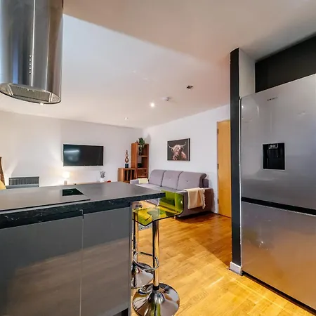 דירה Albions Corner 6 Guests 5 Beds Free Parking אדינבורו