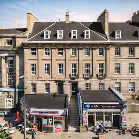 Near Transport - Fireplace - Wifi - Sleeps 2