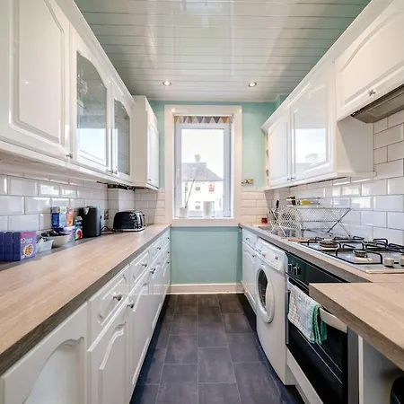 Bright Sleep 4 15 Minute Centre Free Parking Neaby דירה *