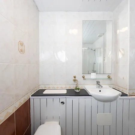 Charming And Spacious Getaway 3 * אדינבורו