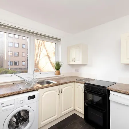 דירה Morningside 2-bedroom - Ground Floor