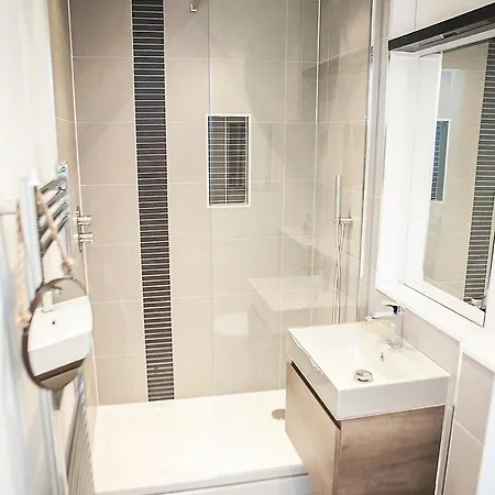 Апартаменты Charming Leith Retreat - Walk To The Shore