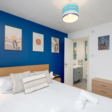 Appartamento Stylish 2-bed Flat With Balcony Near Haymarket - Pass The Keys *
