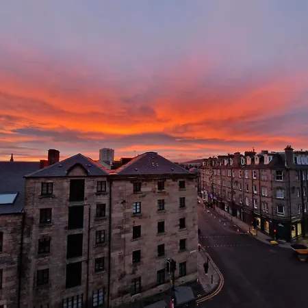 Spacious, Sunny Leith *