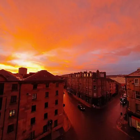 Spacious, Sunny Leith