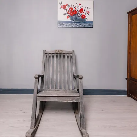 Lovely By Calton Hill 아파트 에든버러