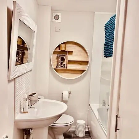 Castle View Retreat דירה אדינבורו