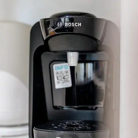 Milton's Place Sleeps 5, 10 Minutes Walk To Royal Mile אדינבורו