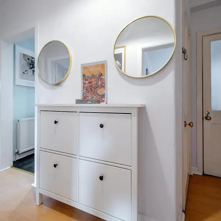 דירה Bright Sleep 4 15 Minute Centre Free Parking Neaby