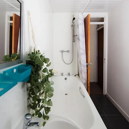 Stunning Old Town Retreat * אדינבורו