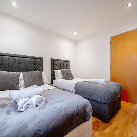 Albions Corner 5 Guests 5 Beds Free Parking *