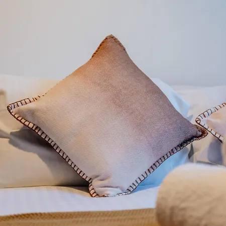 Elliot's Place Free Parking Sleep 4 Cosy *