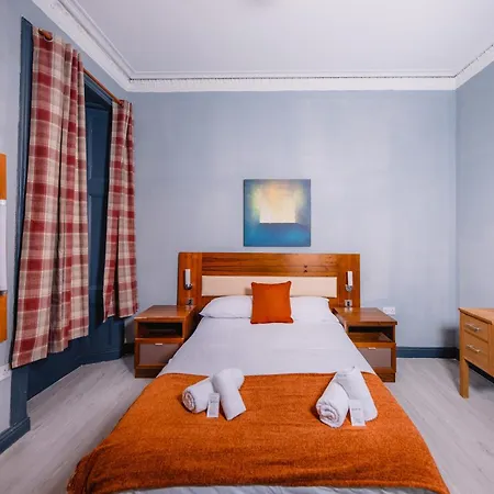 Calton Hill City-centre 3 Bdrm * Edinburgh