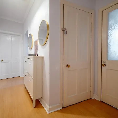 Bright Sleep 4 15 Minute Centre Free Parking Neaby Apartman Edinburgh