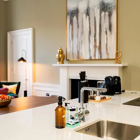 Dragon Luxury At Rutland Square * אדינבורו