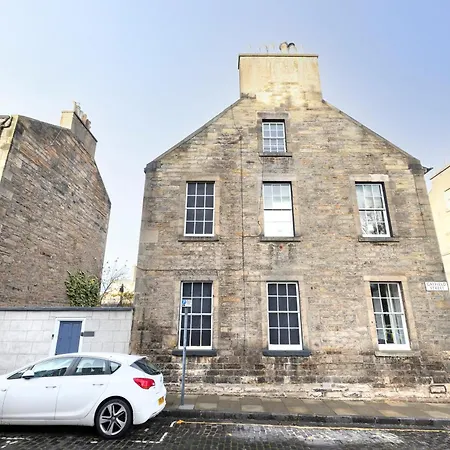 Luxury Family Flat In New Town * Edinburgh