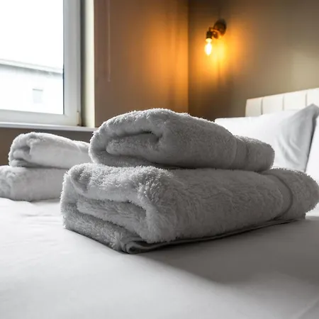 Pilrig Modern 2 Bedroom -