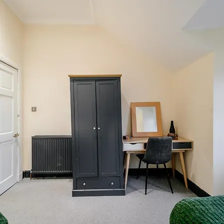 Percys Place Sleep 11, 15 Minute To Centre Free Parking * אדינבורו