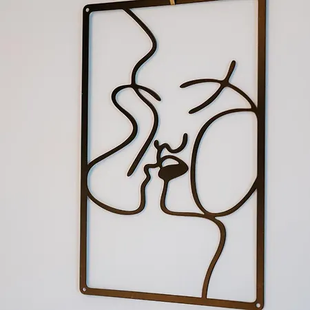 Bright Sleep 4 15 Minute Centre Free Parking Neaby