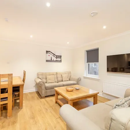 Joivy Lovely Flats In Centre Apartment Edinburgh