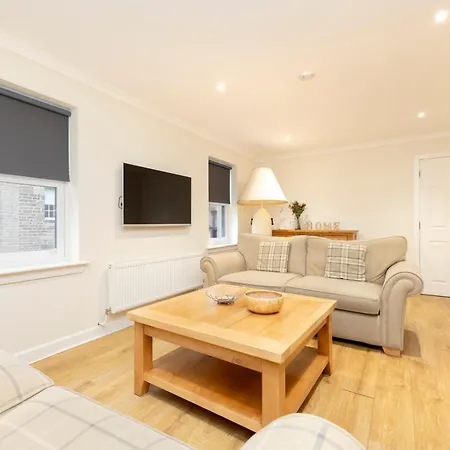 Joivy Lovely Flats In Centre * Edinburgh