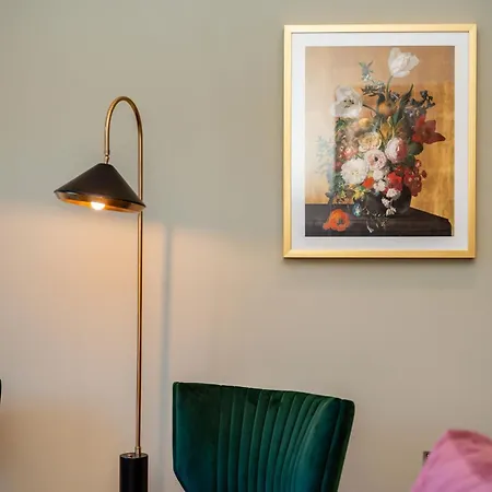 Dragon Luxury At Rutland Square אדינבורו